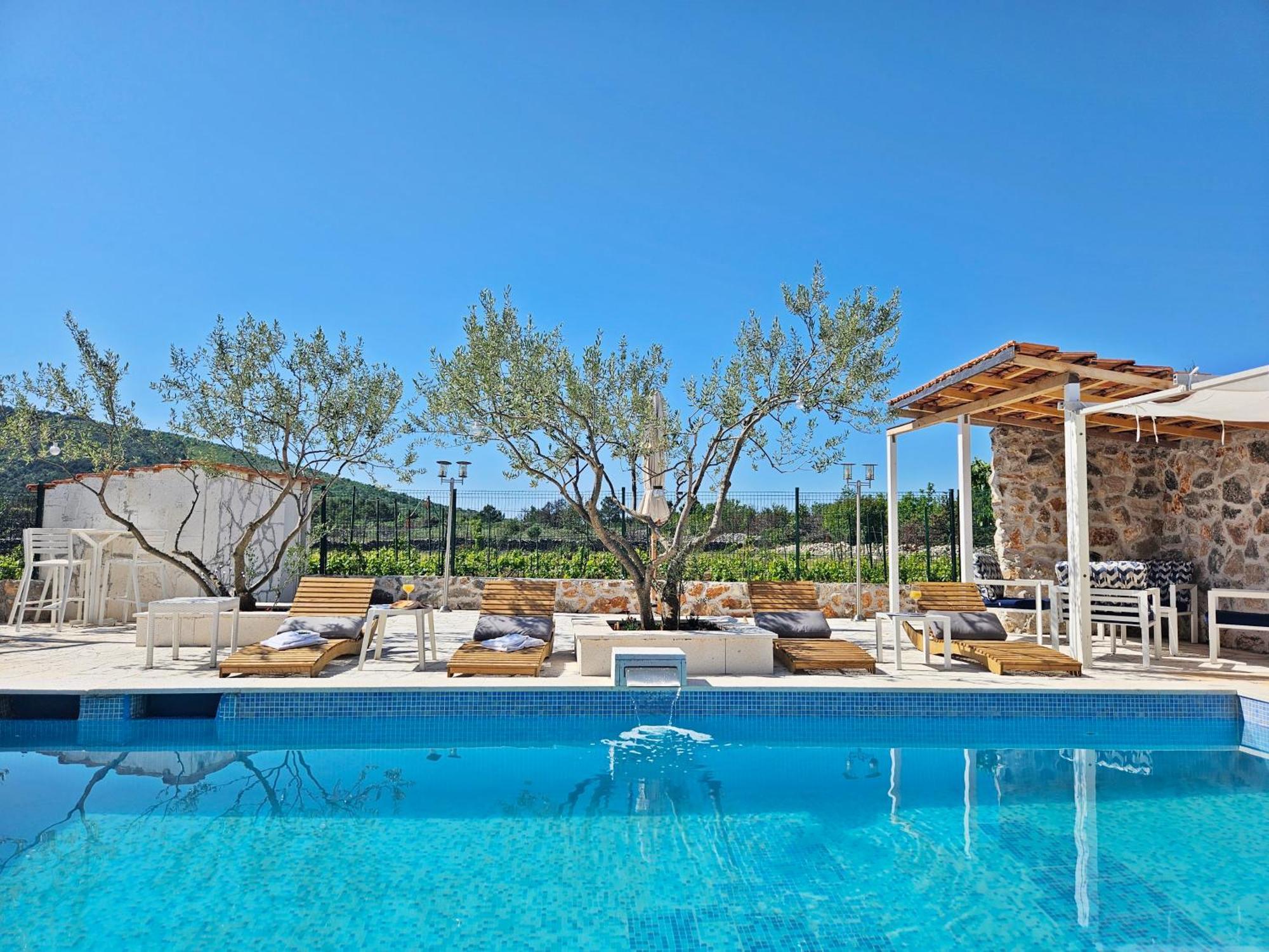 Villa Flamingo - House With Private Pool Gornji Seget Exterior foto